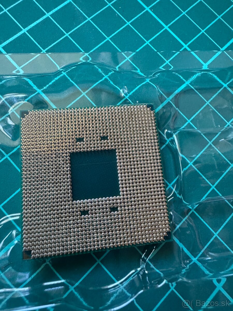 Predám AMD ryzen 5600x - 3