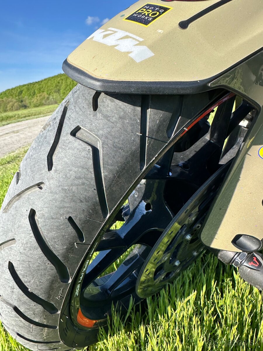 Ponukam KTM 1290 SAS