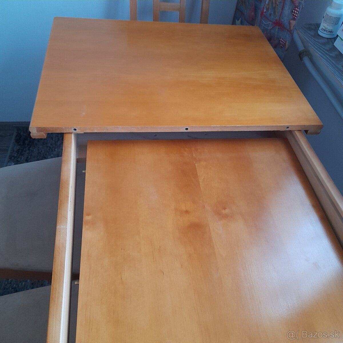 Stol so stolickami - 3