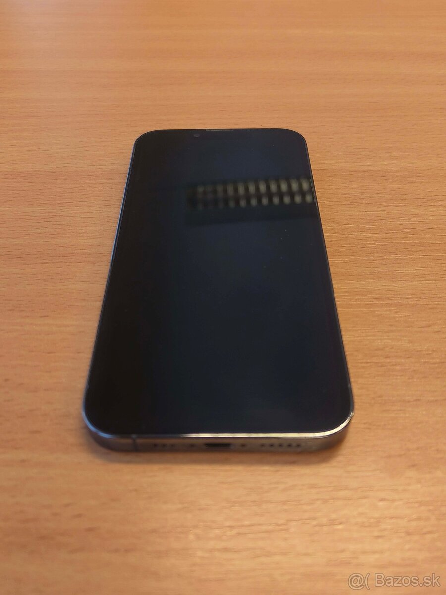 iPhone 13 Pro 256GB + veľa príslušenstva - 3