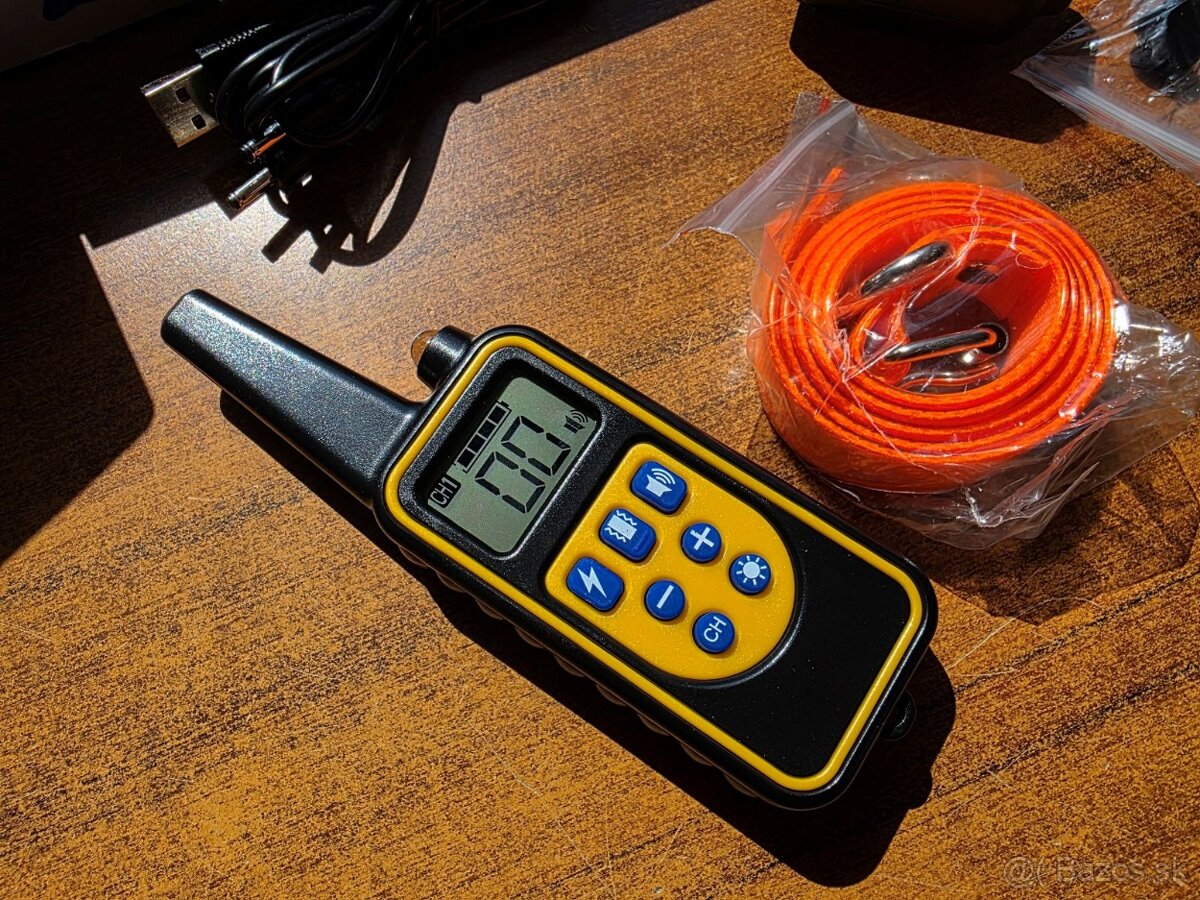 Elektrický výcvikový obojok pre psa do 800 m - 3