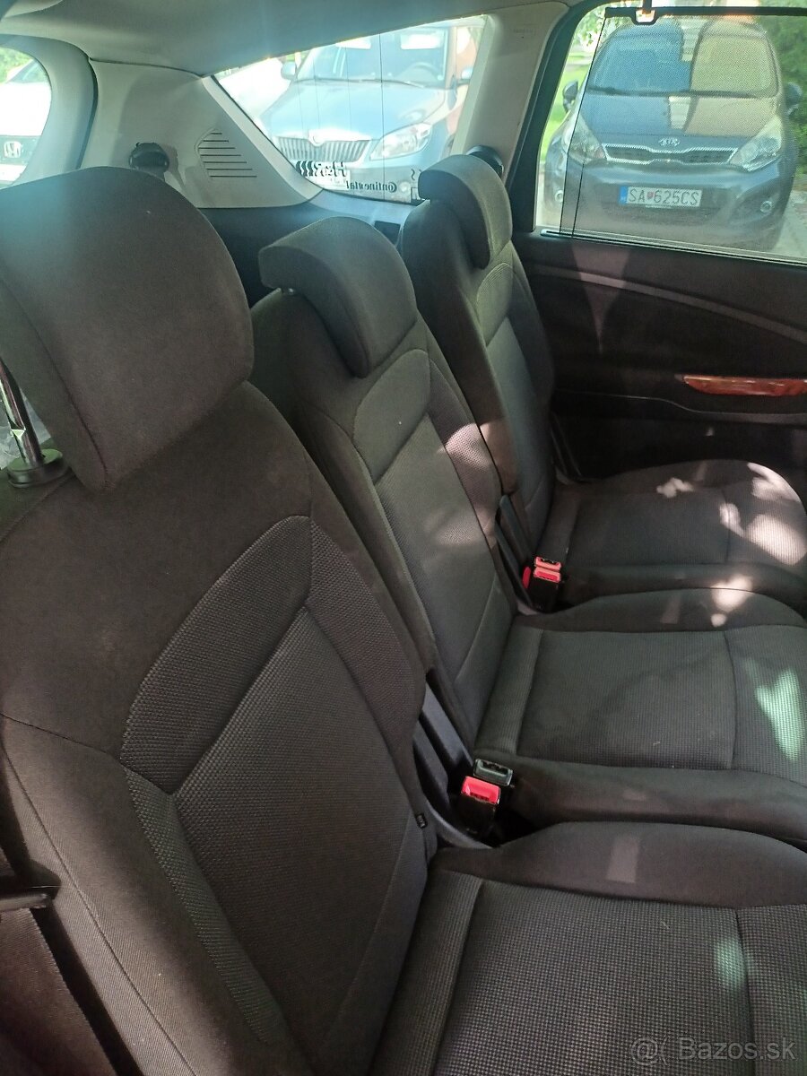 Predám Ford s-max 2tdi - 3