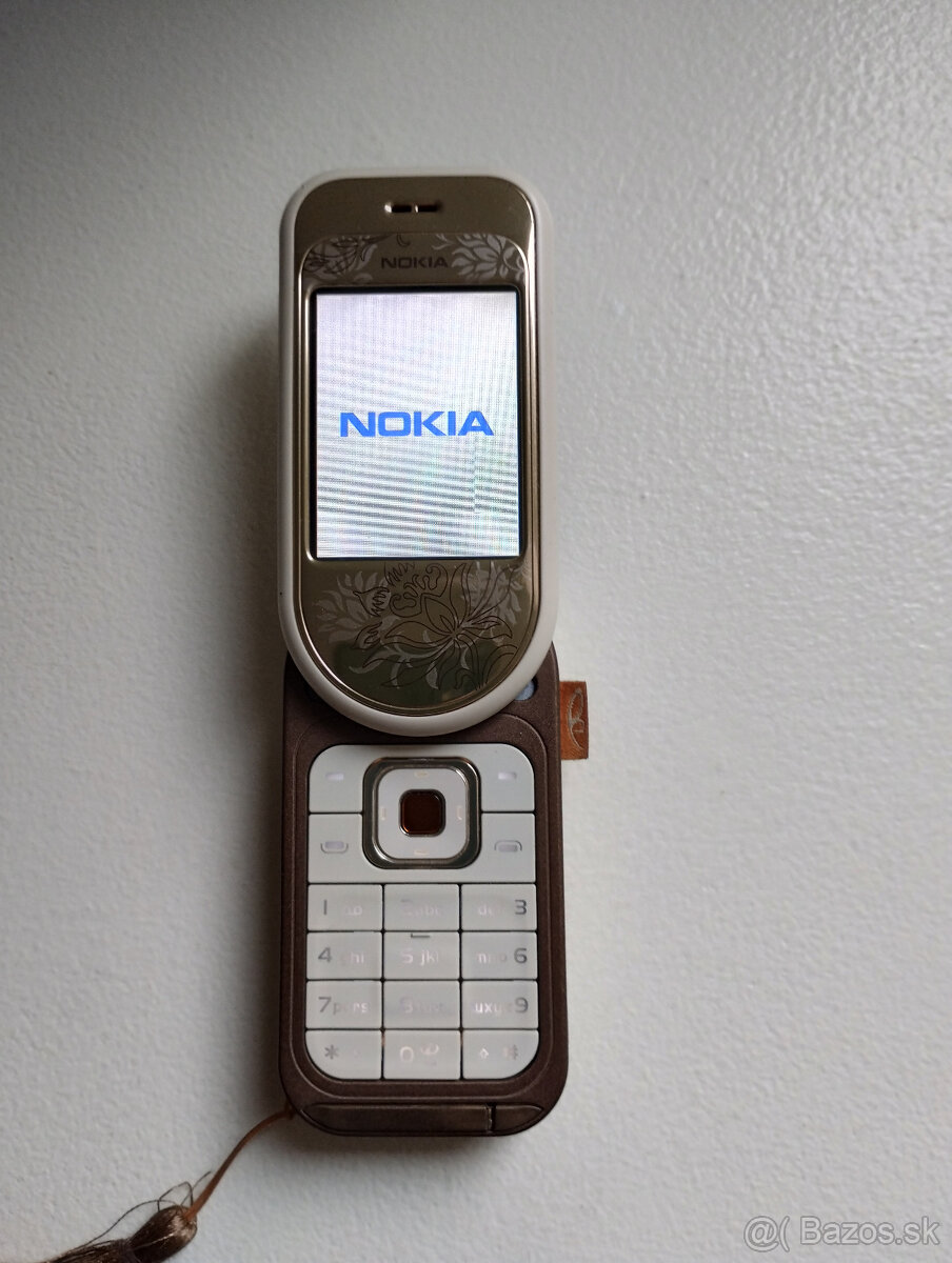 Predám retro telefón NOKIA - 3