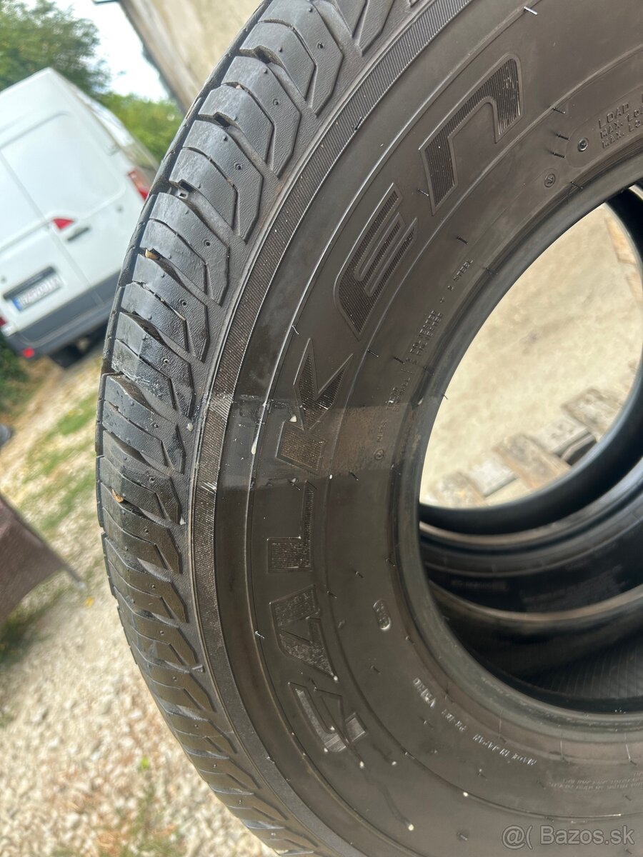 Falken 235/75/15”-104/101Q m&s - 3