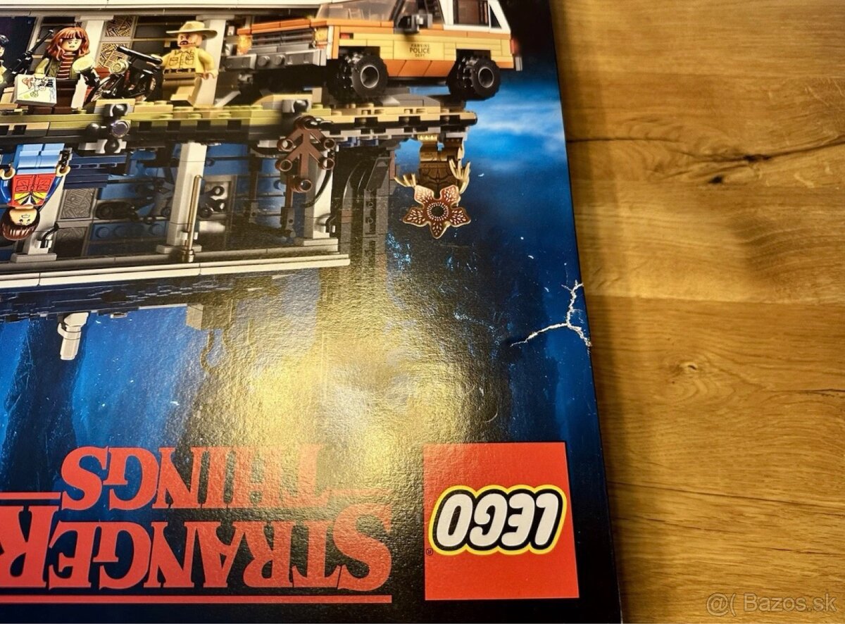 Stanger Things Lego 75810 - 3
