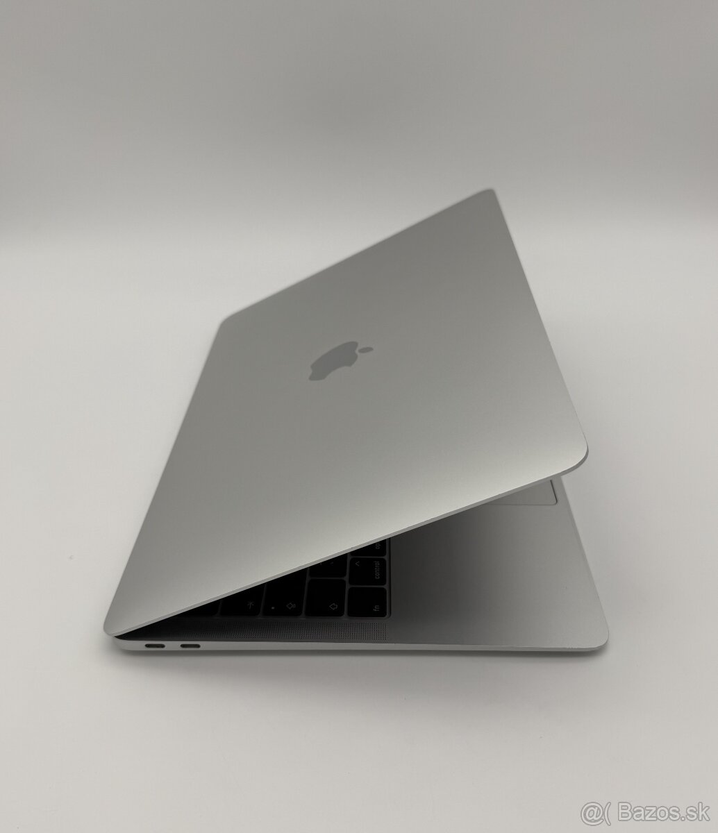 MacBook Air 13" 2018 Retina Silver + ZÁRUKA - 3