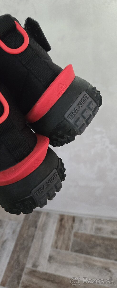 Botasky Adidas - 3