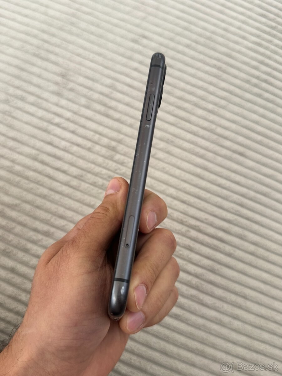 Apple iPhone 11 128 GB - 3