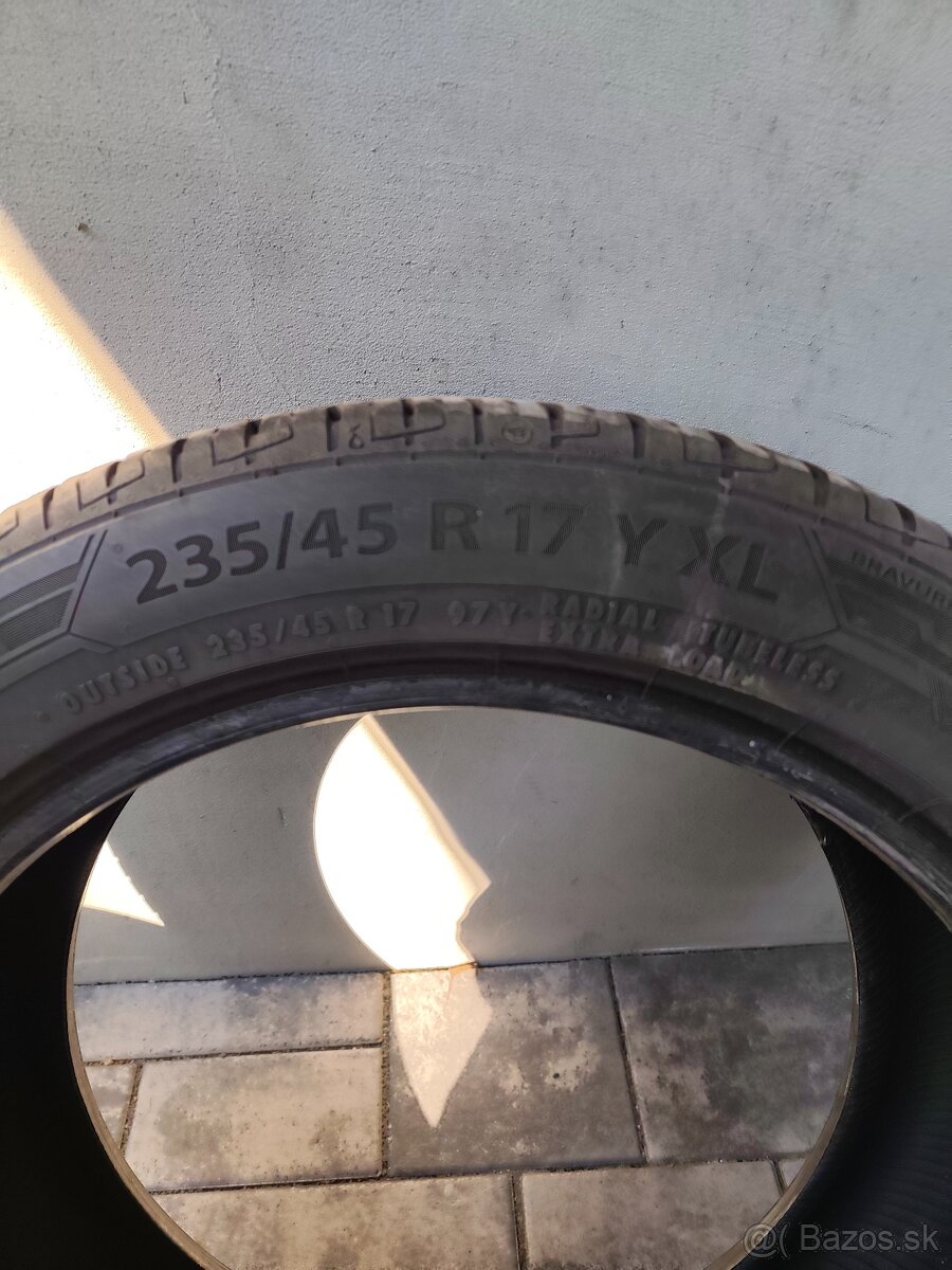 Barum Bravuris 5 HM 235/45 R17 - 3