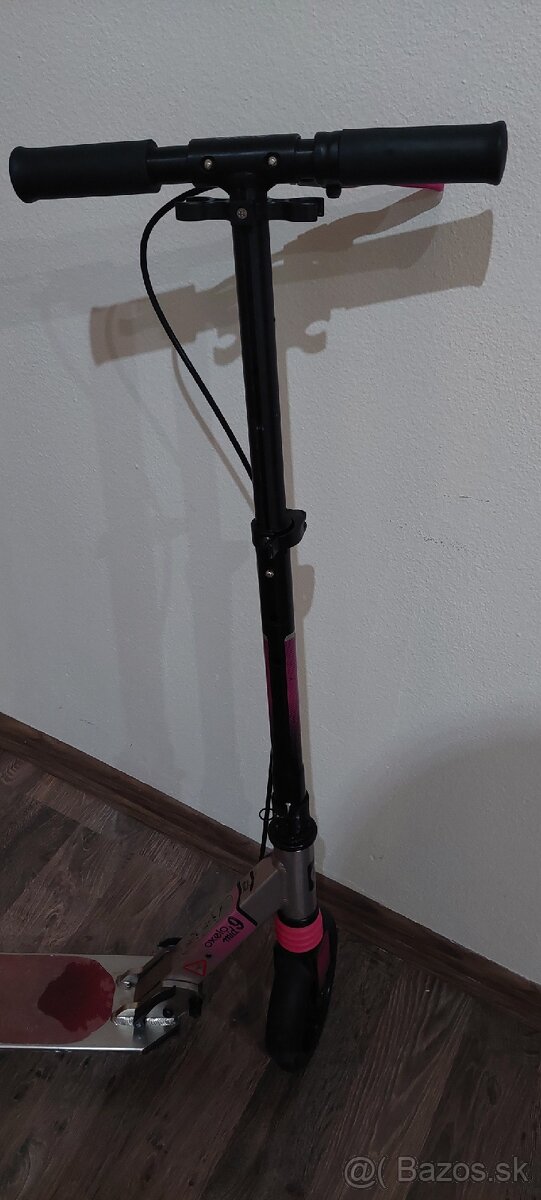 Dievčenská kolobežka - 3