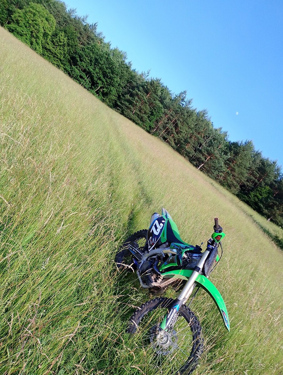 Predám Kawasaki kxf450