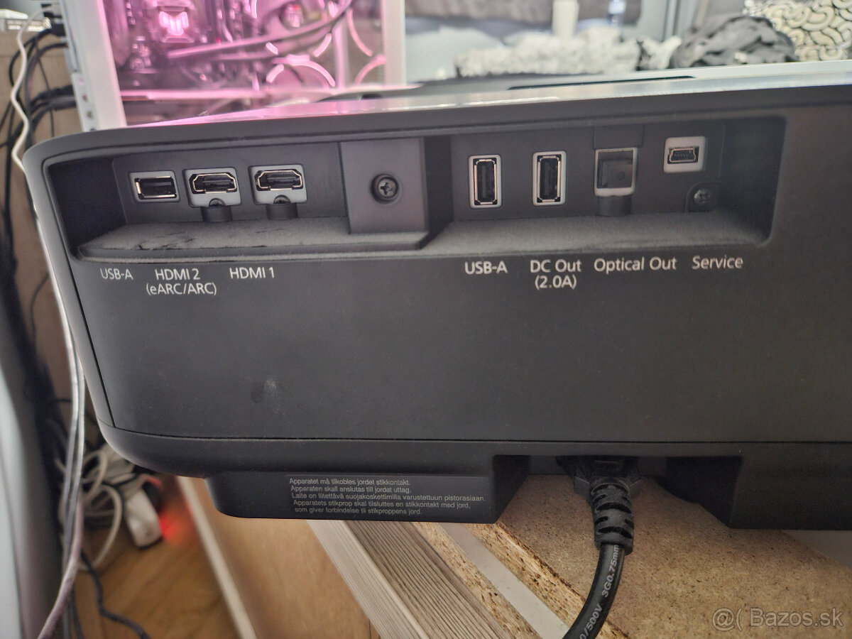 Predám 4K projektor Epson EH-LS650B s 3,5 ročnou zárukou - 3