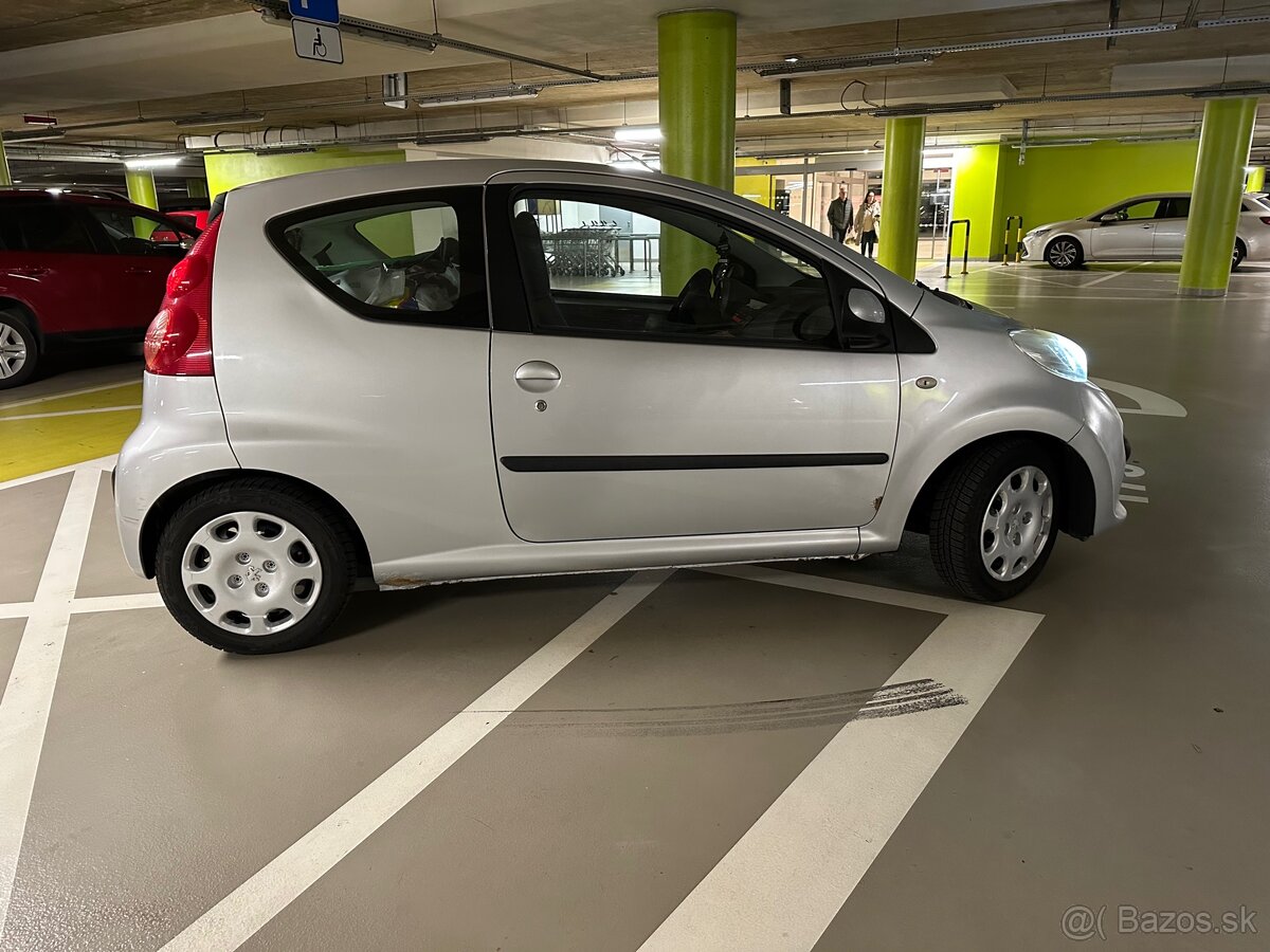 Peugeot 107 vymením - 3