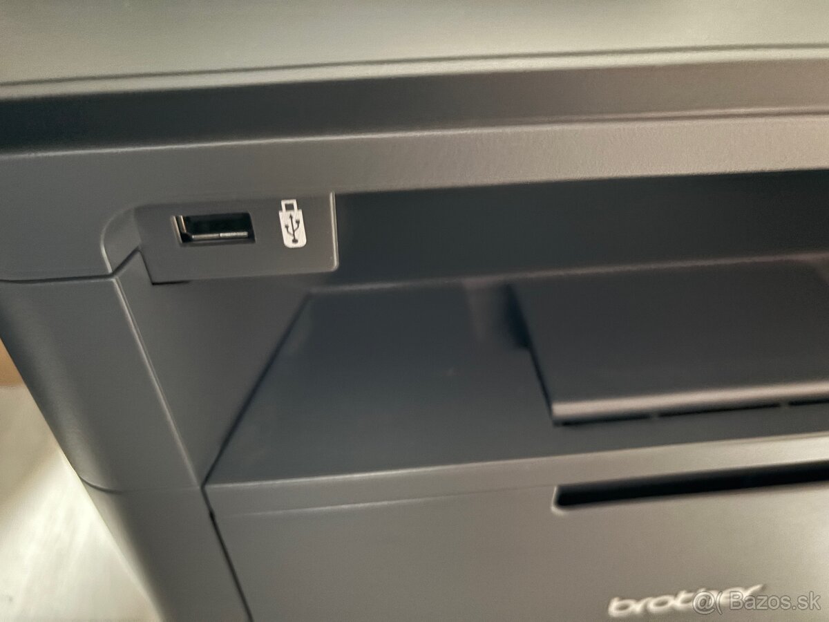 Brother MFC-L5700DN - Multifunkčná laserová čiernobiela - 3