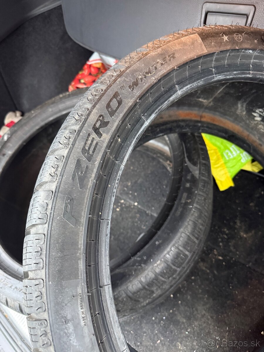 Pirelli P Zero R19 275/35 zimne - 3