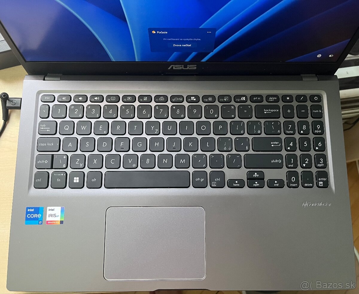 Asus VivoBook - 3