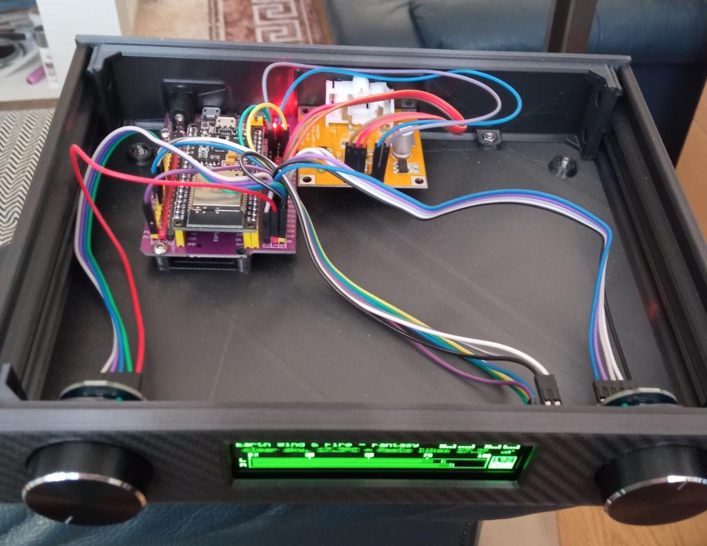 Stavebnica internetového WiFi rádia - 3