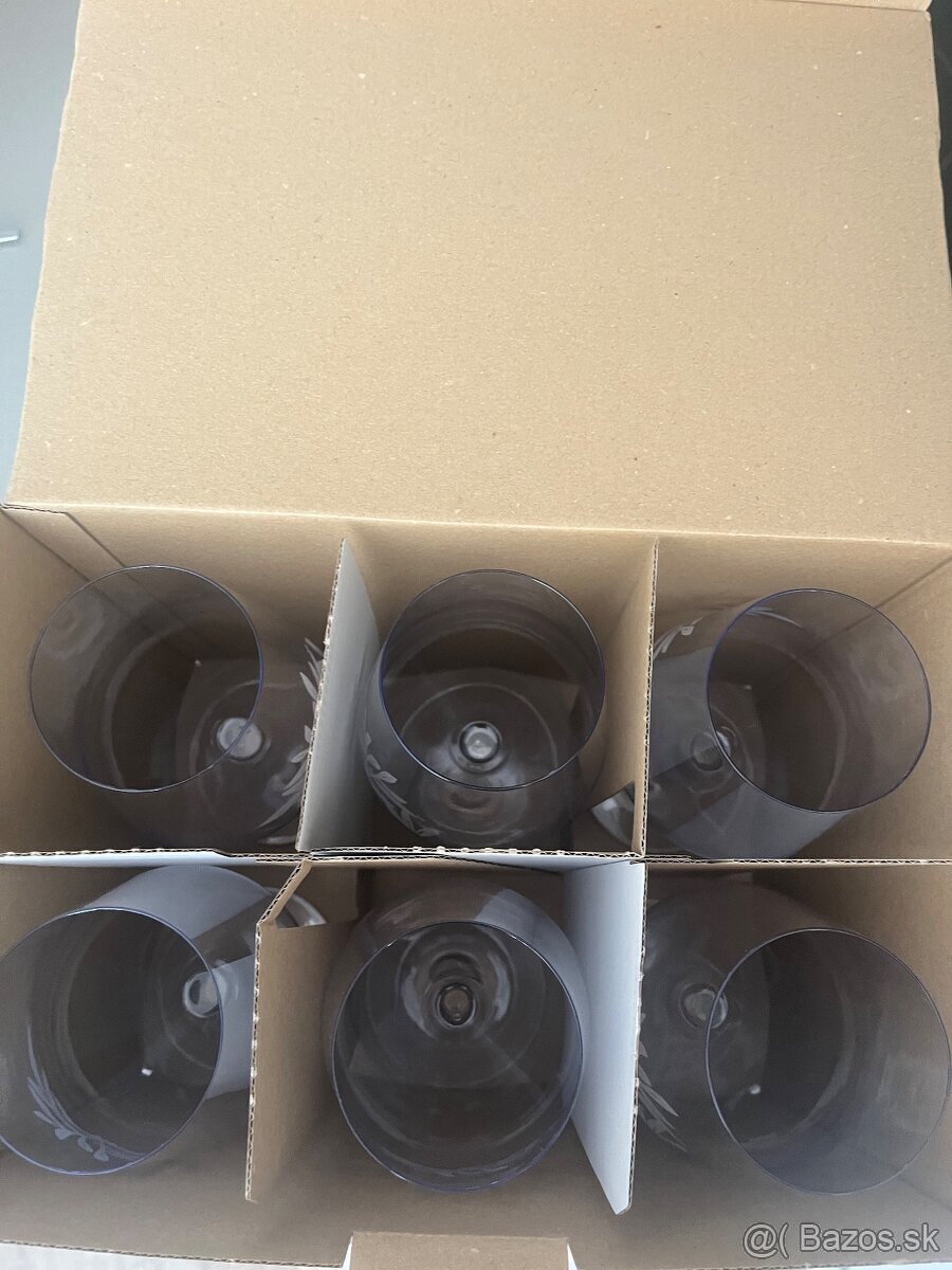 Predám poháre na Gin značky Gin Mare - 3