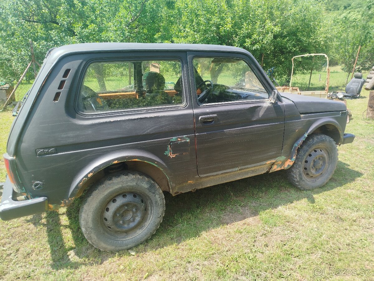 Lada niva 1.7i diely - 3