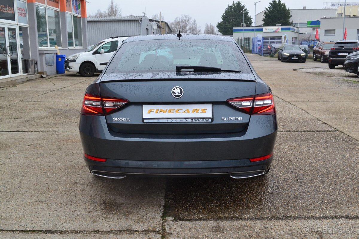 Škoda Superb 2.0 TDI DSG Sport Line - 3