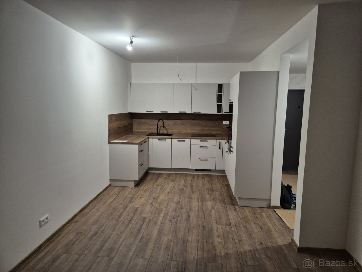 2-IZBOVÝ BYT V NOVOSTAVBE - 3