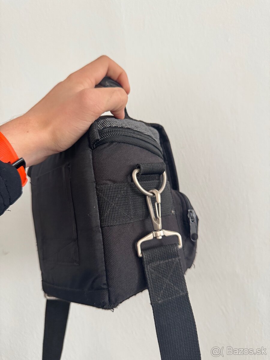 Predám tašku na fotoaparát EVG - 3