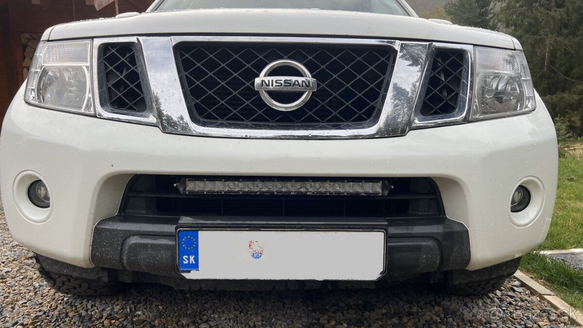 Nissan Navara DoubleCab 2.5 dCi LE Long, kúpené v SK, úplná