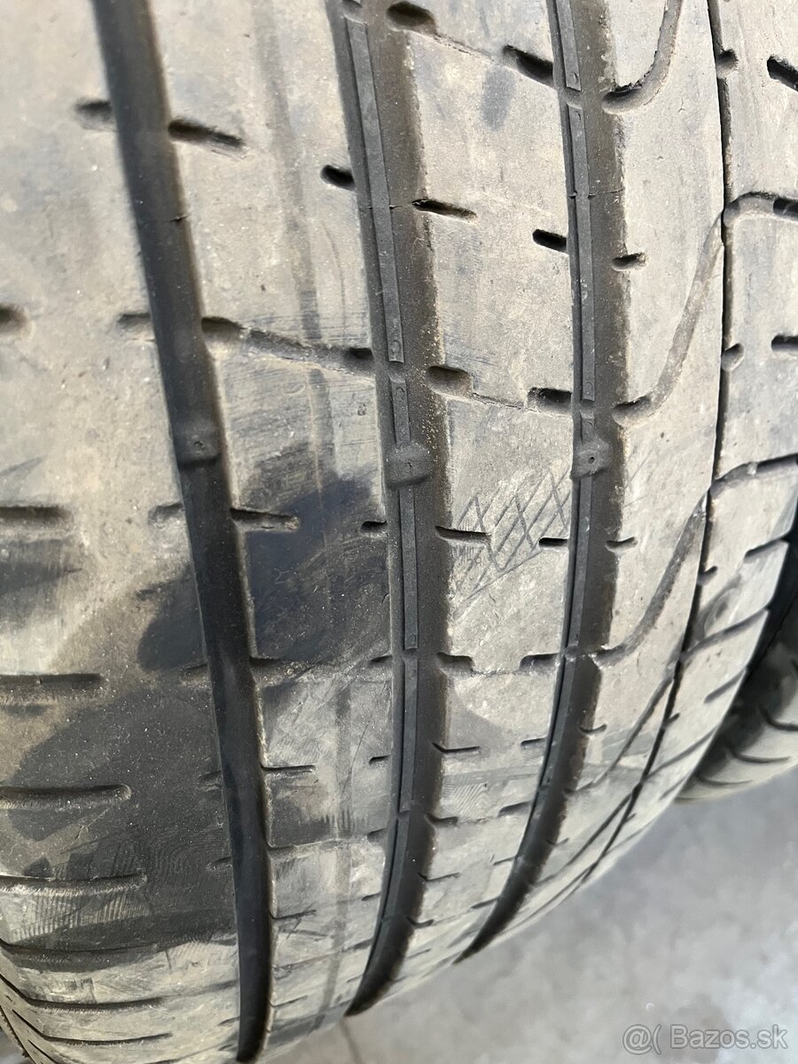 Pirelli P Zero 275/40 R22 - 3