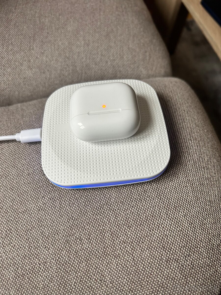 Airpods 4 s aktivnym potlačaním hluku - 3