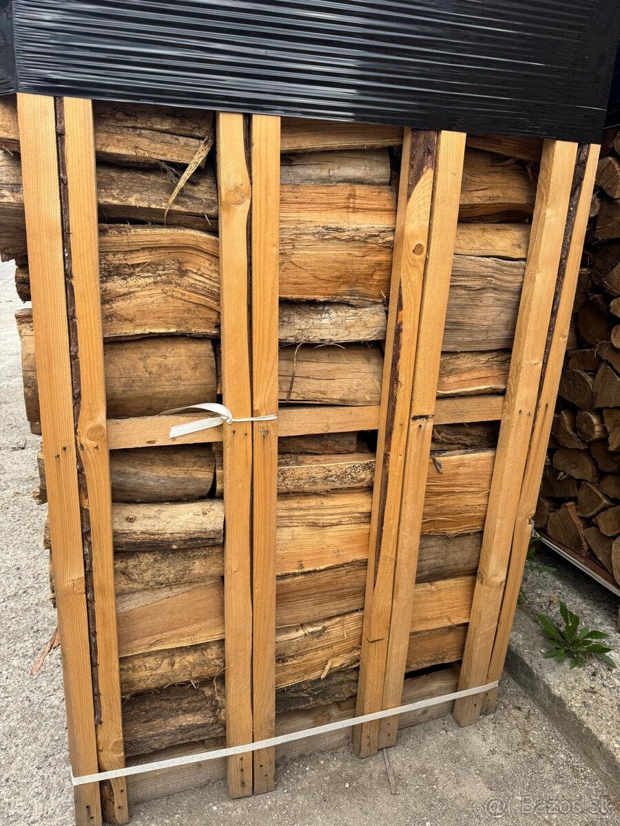 Ukladané štiepané drevo - 3