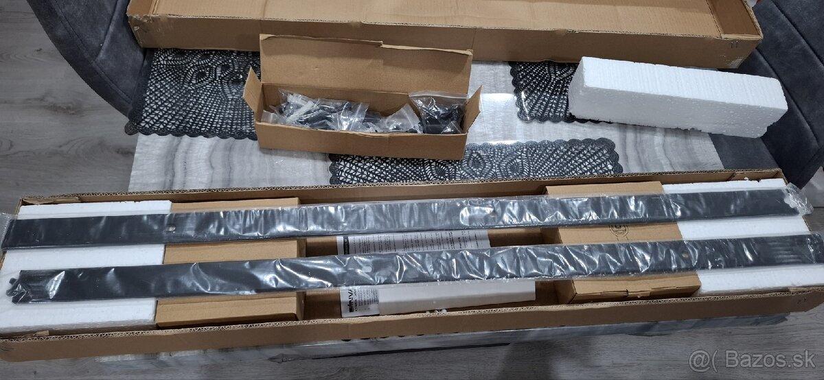 Kovový posun na dvere - 3