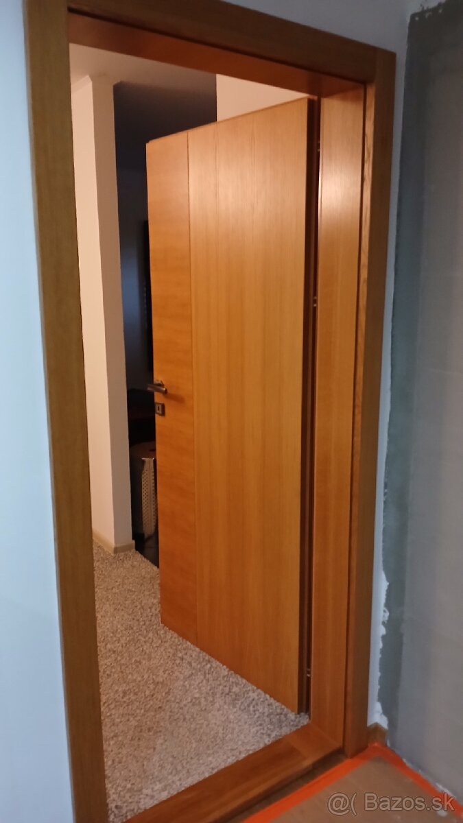 Predám interiérove dvere so zarubňou - 3