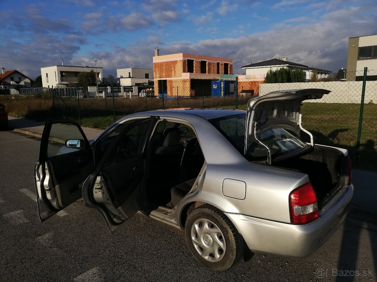 MAZDA 323 TDI - 3
