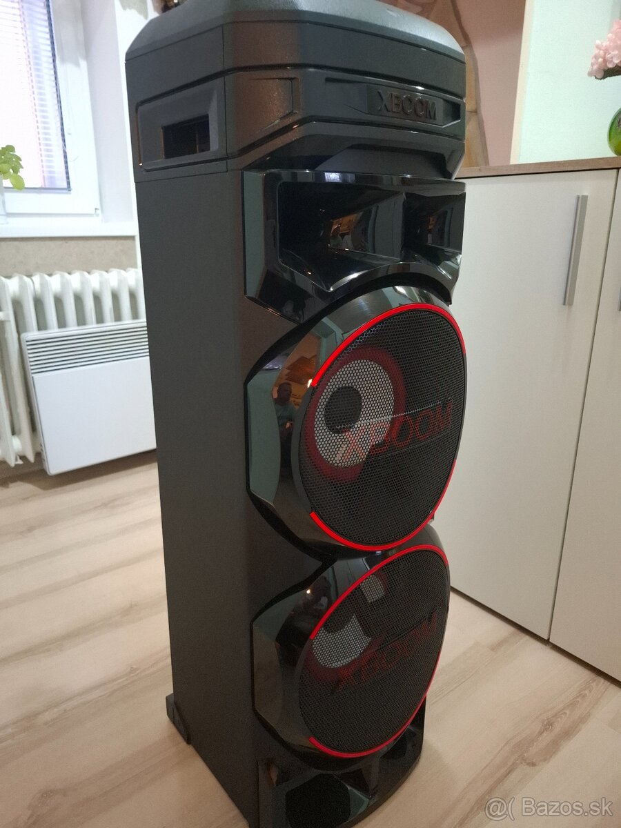 Párty rrproduktor LG - 3