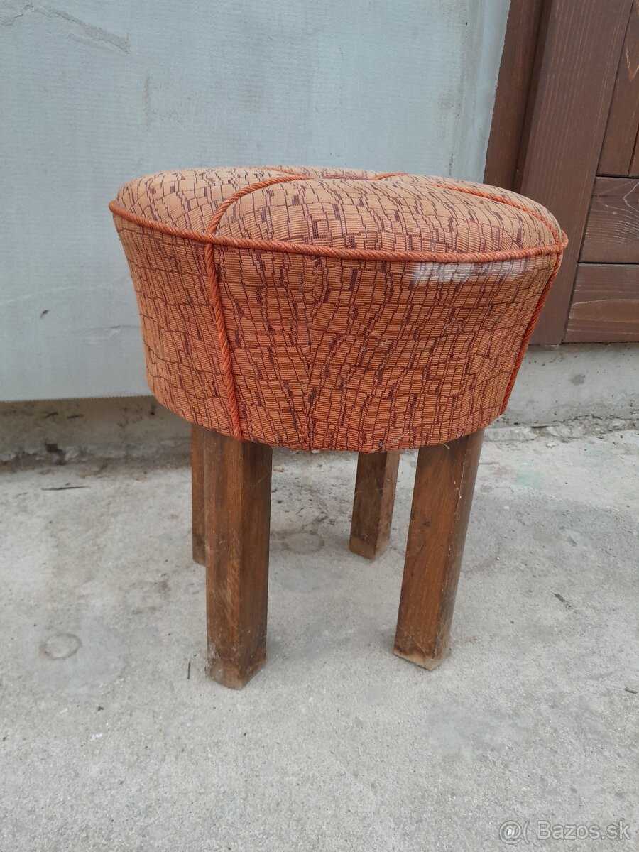 Predám okrúhlu taburetku - 3