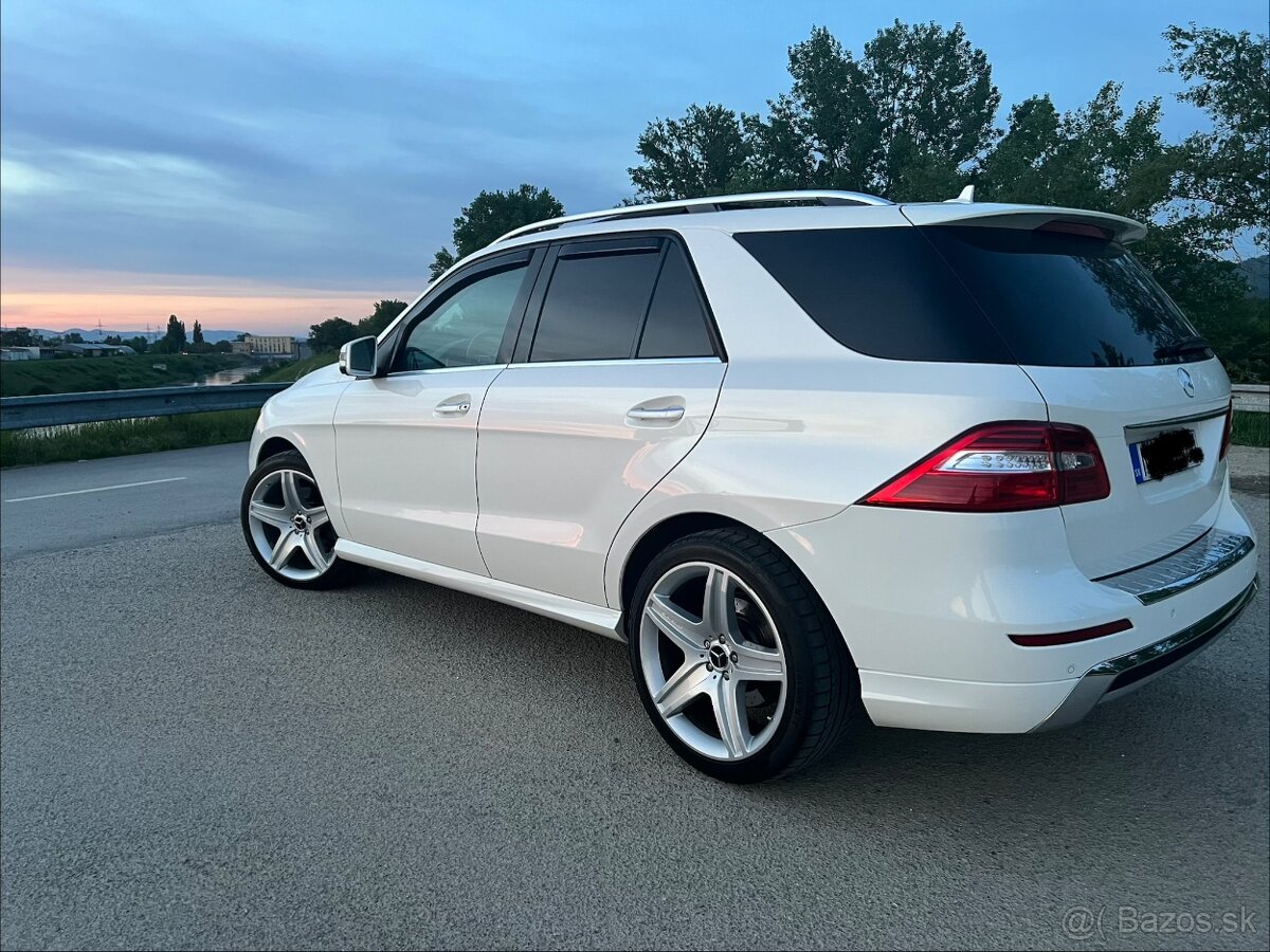 Mercedes-Benz ML350CDI BlueTEC 4MATIC - 3