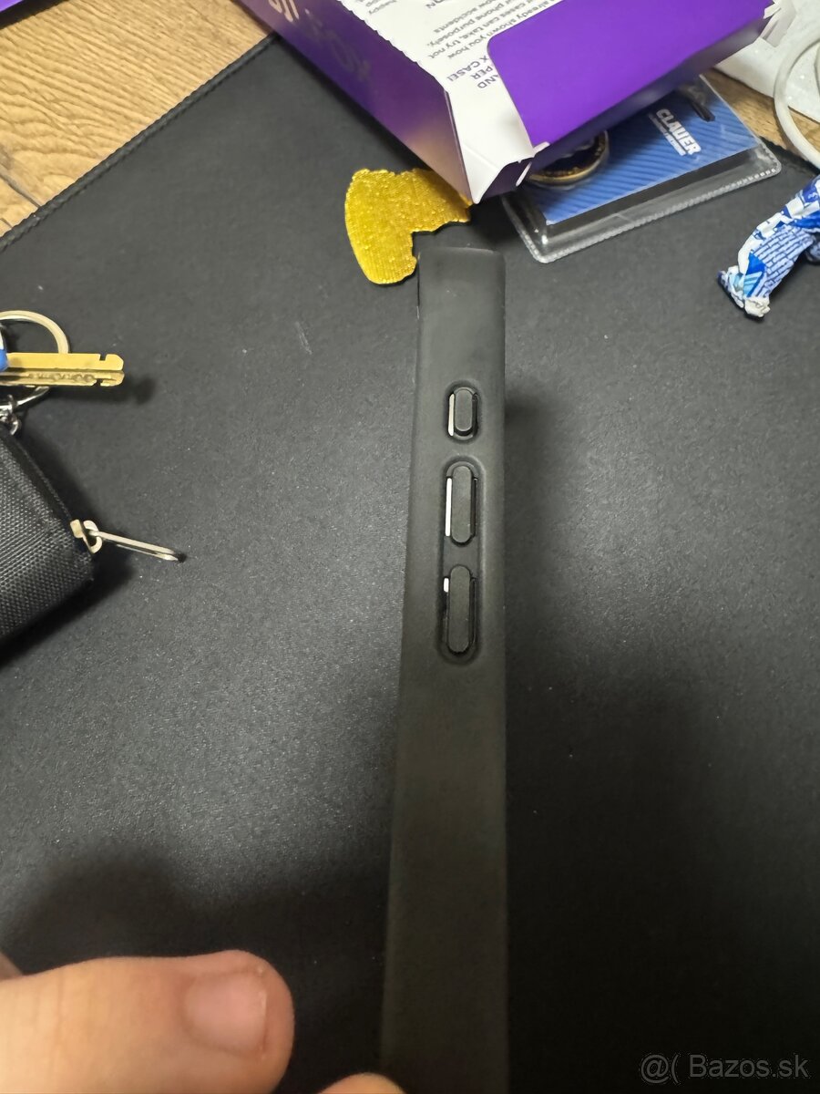 📱 Predám prémiový obal na iPhone 16 Pro Max (Mobilfox) - 3