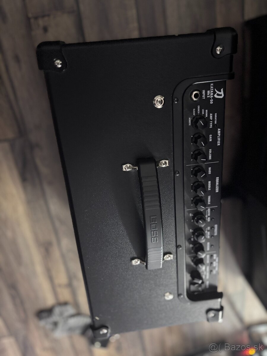 Boss Katana 50w + Xsonic Airstep KAT - 3