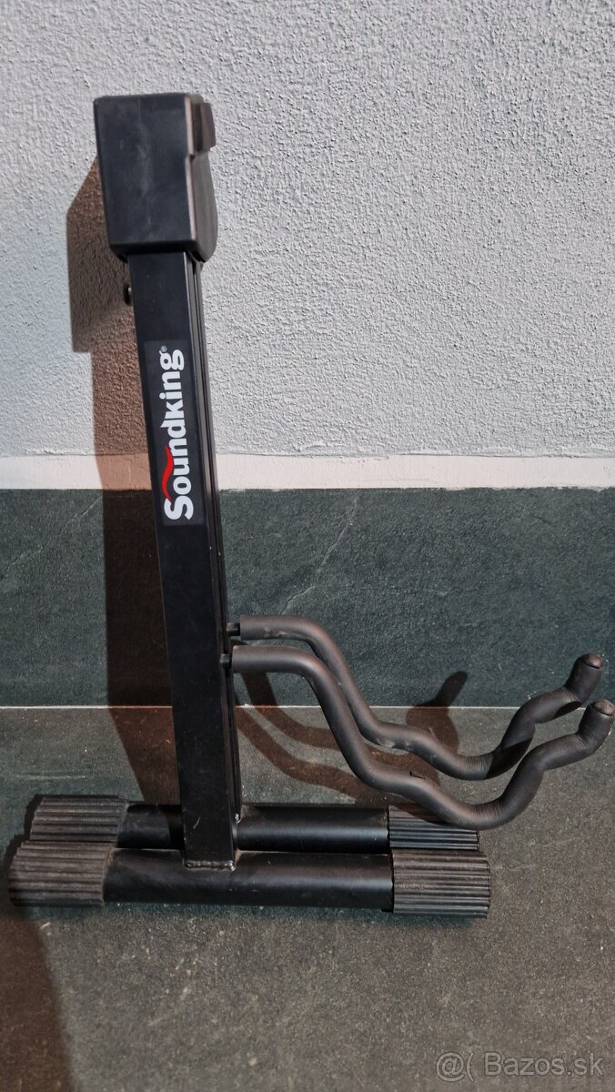 Stojan na gitaru - Soundking - 3