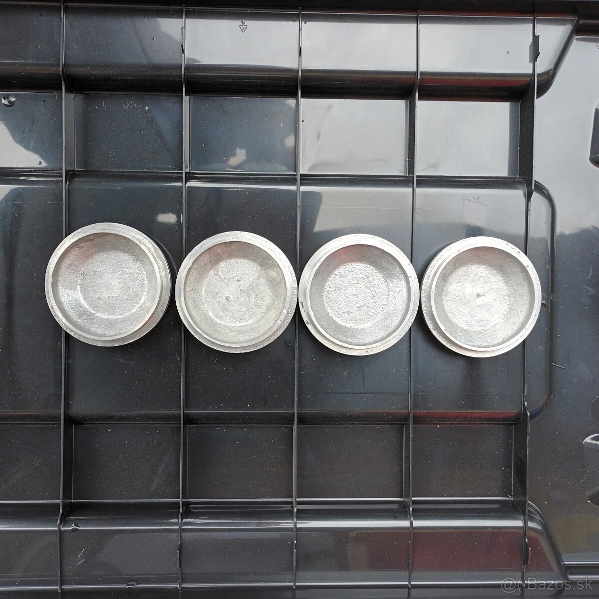 Predám PUKLICKY stredové krytky na otviraky Skoda SKODA 110R - 3