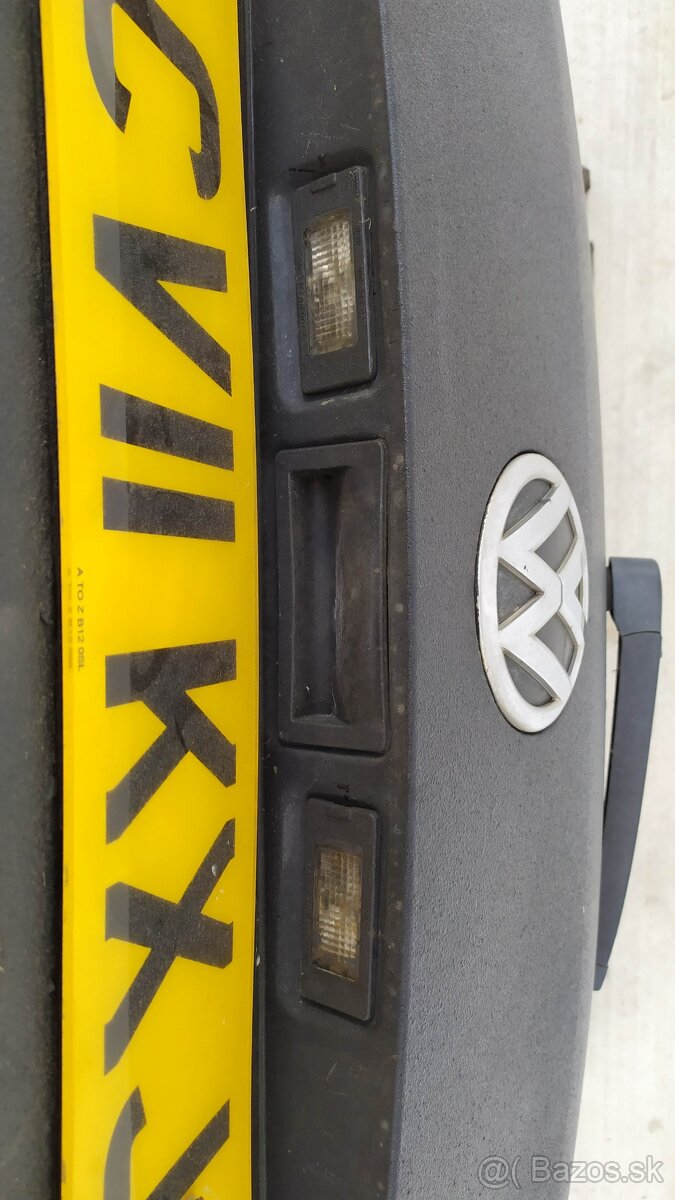 kufrove dvere vw touran - 3