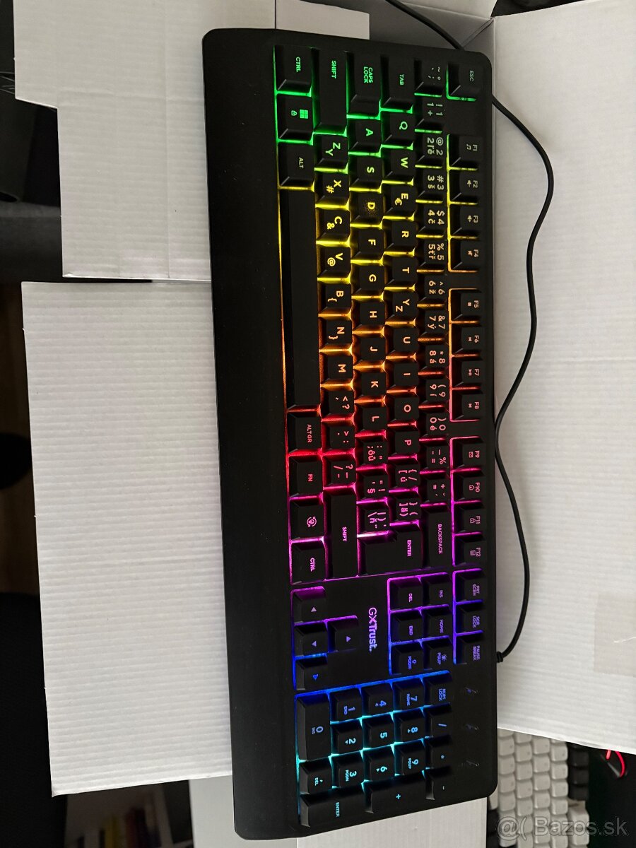 Herná klávesnica a príslušenstvo 4v1 - 3