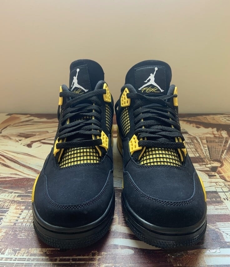 Jordan 4 RETRO Yellow - 3