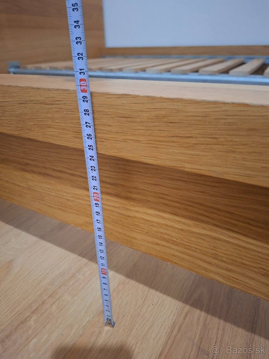 Darujem posteľ MALM - 3