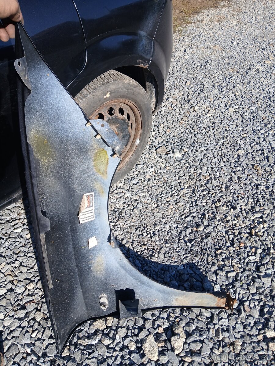 Seat leon 2 predný ľavý blatník - 3