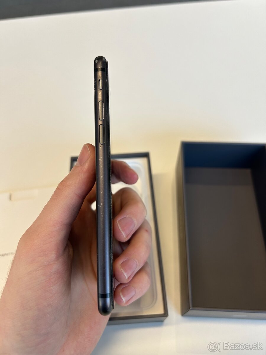 Apple iPhone 8 – 64 GB Space Gray | s krabicou - 3