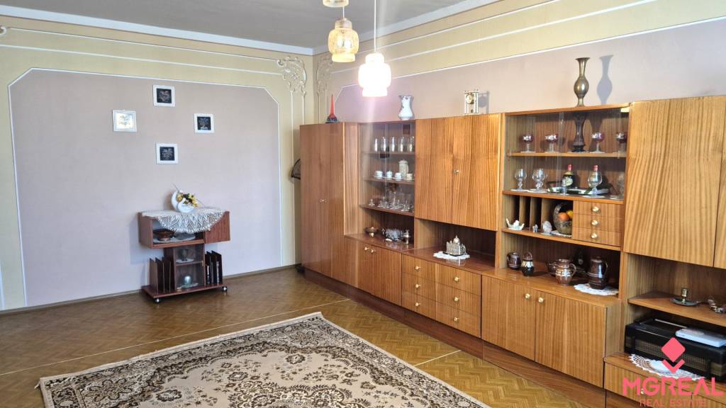 2 izbový byt s balkónom - 3