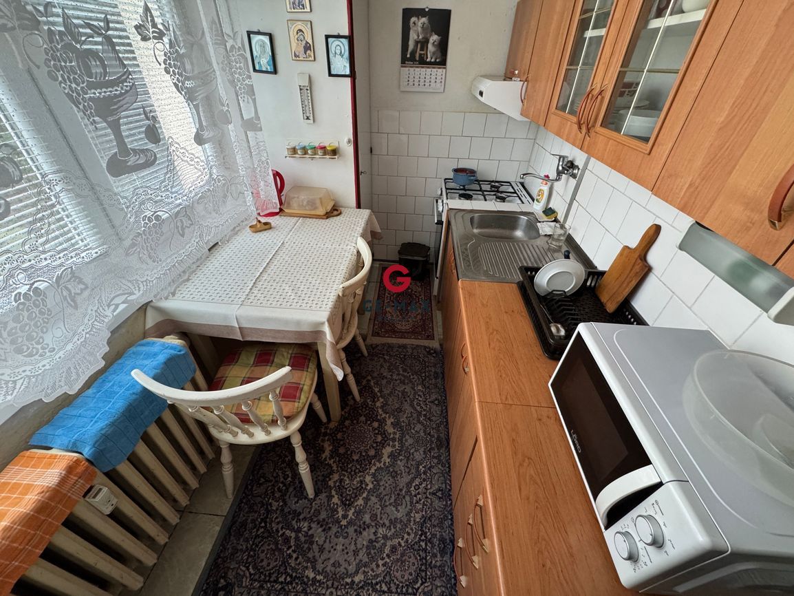 Na predaj 3-izbový byt v Strážskom - 3