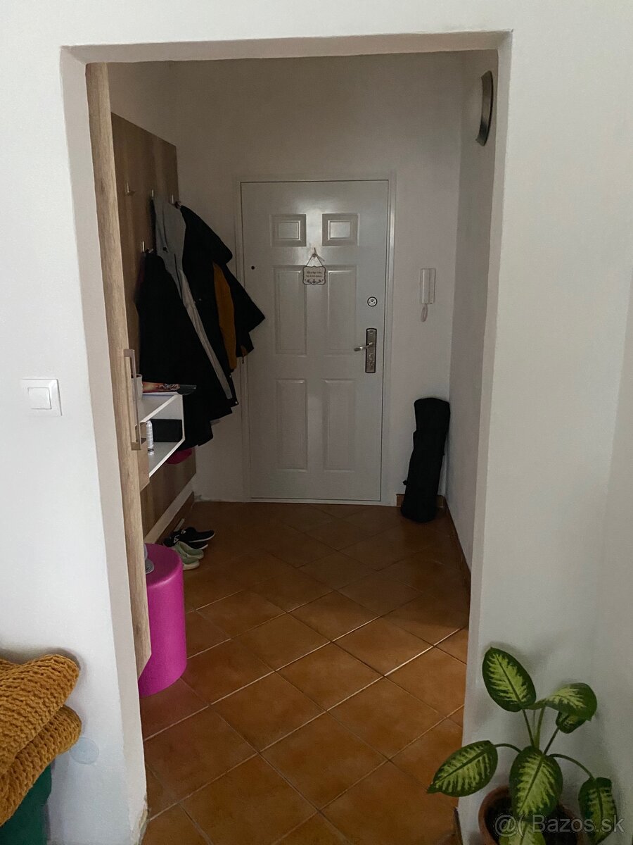 Prenájom byt - 3