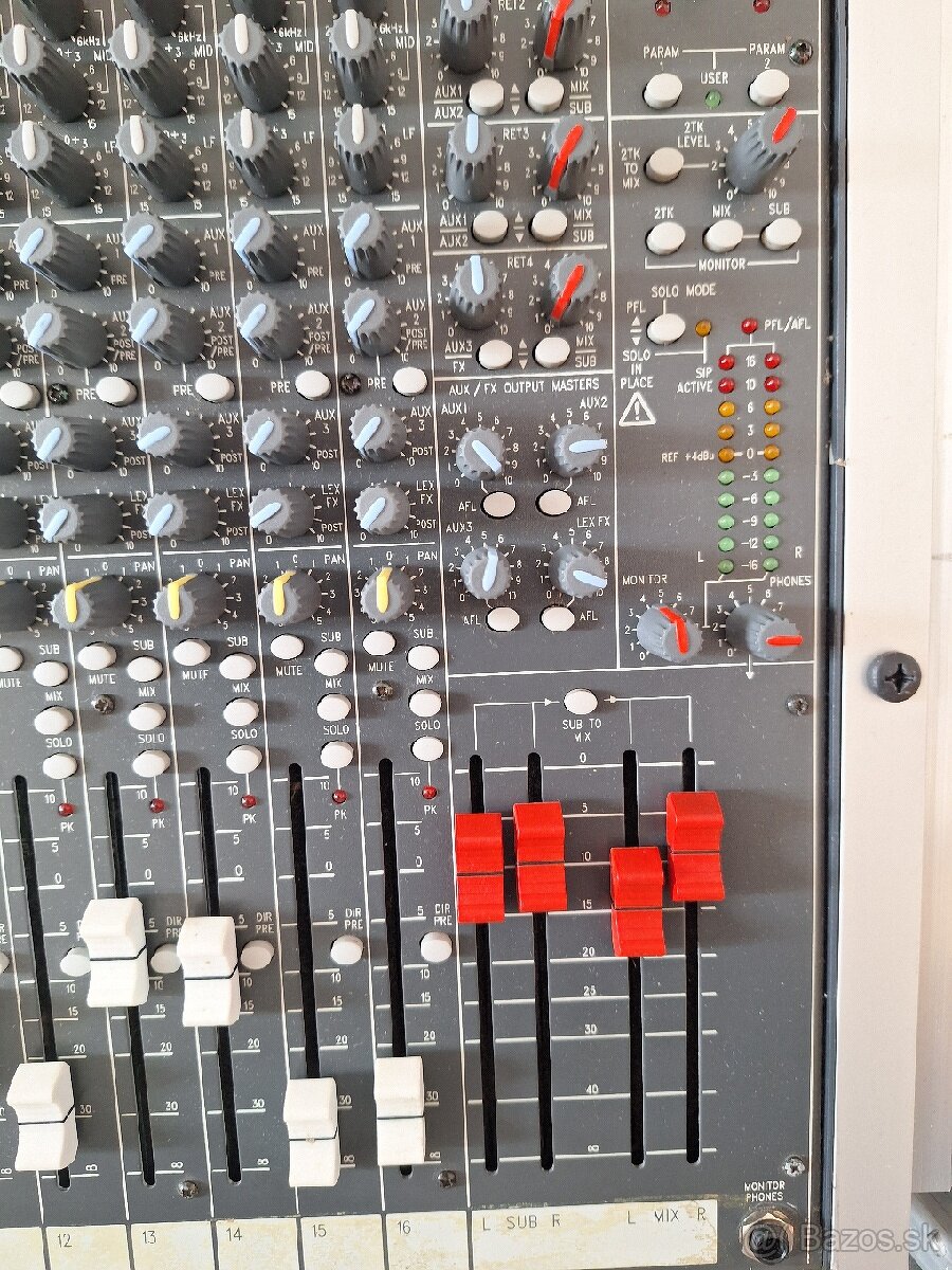 Predam Soundcraft Spirit Fx16 + case - 3